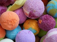 ΚΑΛΟΥΠΙΑ ΓΙΑ BATH BOMBS