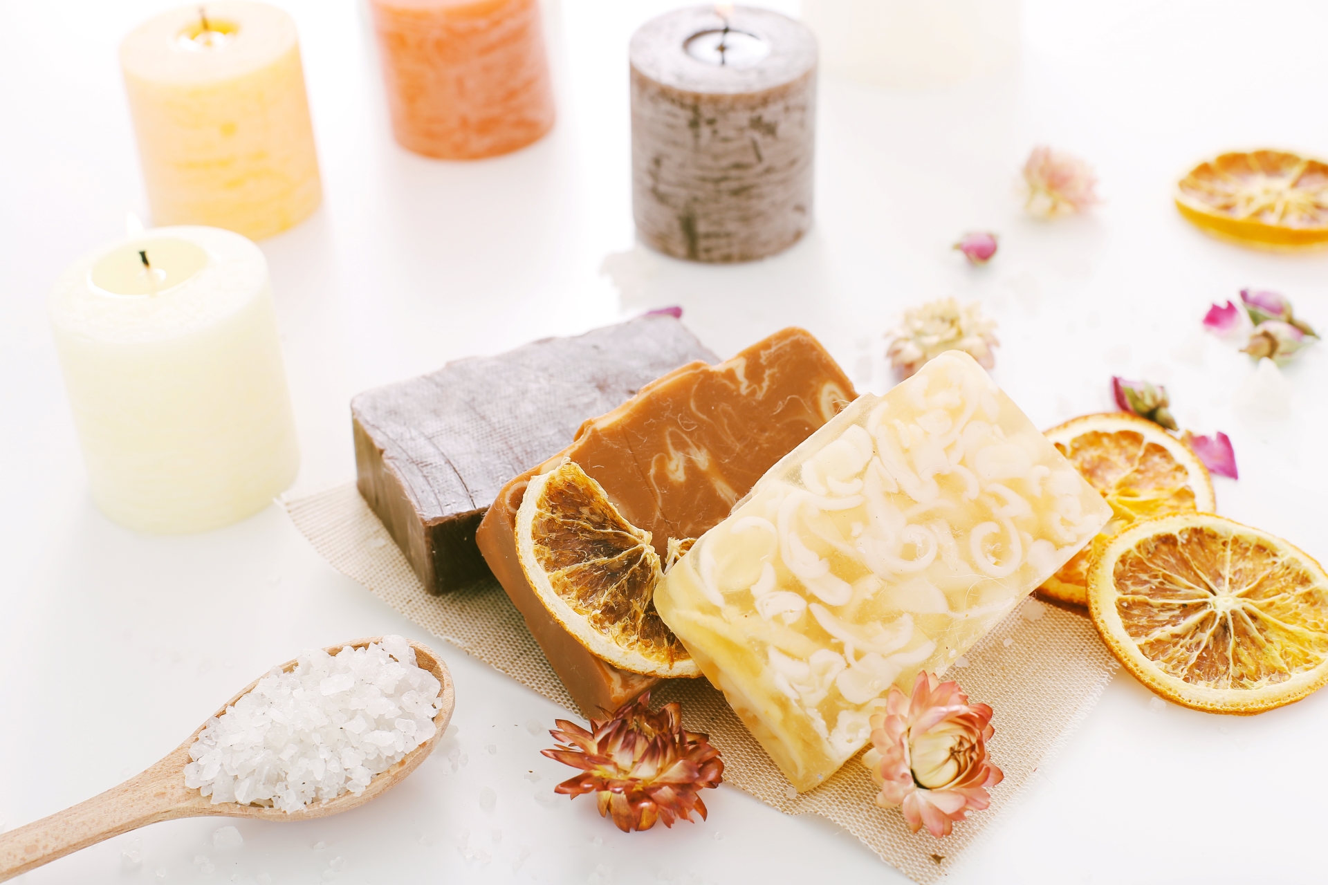 Καλούπια για μυρωδάτα σαπούνια και κεριά